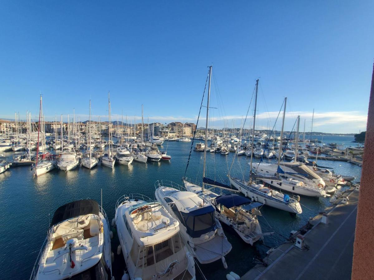 Cap Hermes Studio 31M2 Vue Port Climatise Piscine, Frejus Luaran gambar